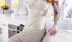 Sophia Locke - Mommy Blows Best