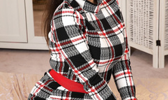 Dolly - Layered Nylons