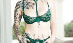 Nichole Saphir - Throated