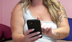 Gwen Bunny - Chick Pass